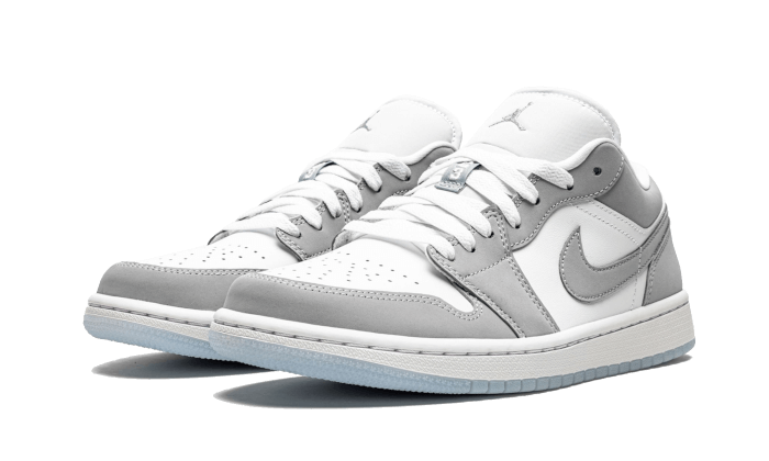 Air Jordan 1 Low Wolf Grey - DC0774-105